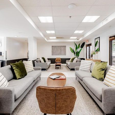 Cozysuites Cwe King Suite With Parking! Tower Grove Buitenkant foto