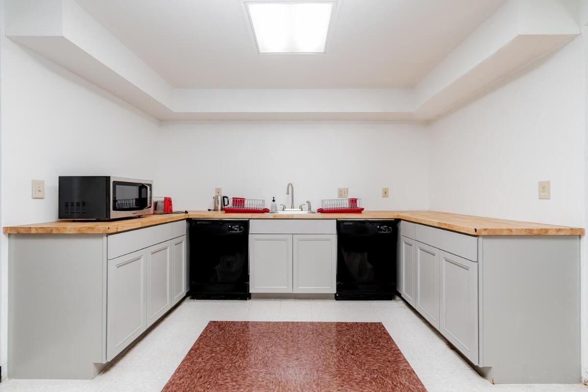Cozysuites Cwe King Suite With Parking! Tower Grove Buitenkant foto